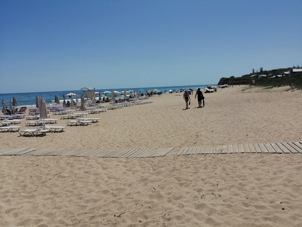 Село Крапец не е просто морска дестинация, а едно от най-красивите и спокойни кътчета на Северното Черноморие