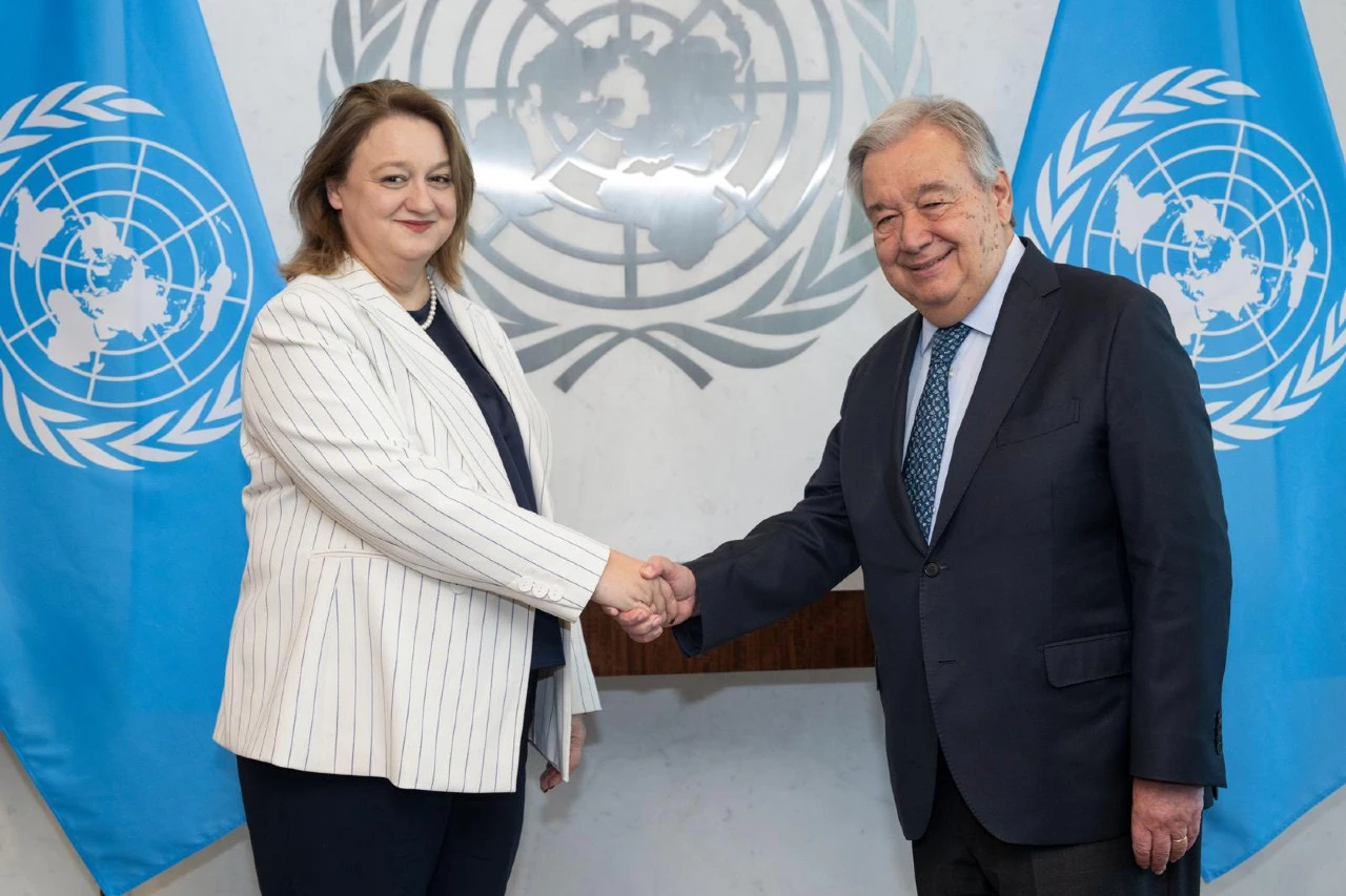 595277895_876632198274906_2531114351372557471_n