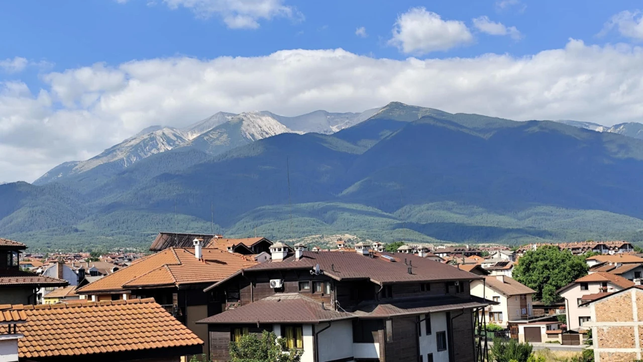 В Банско хотелите са полупразни