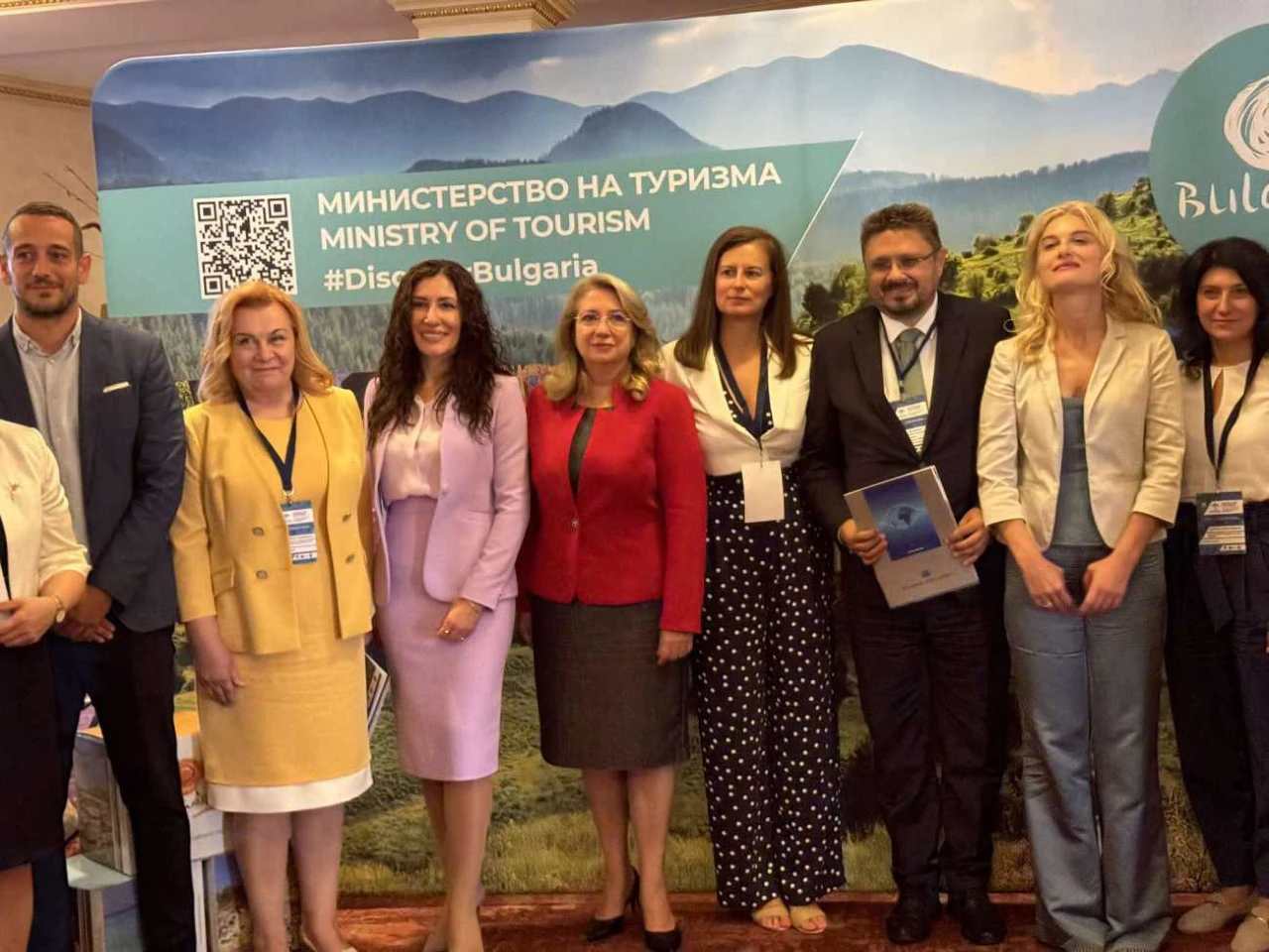 Пълна абдикация и пълно безхаберие в Министерство на туризма!