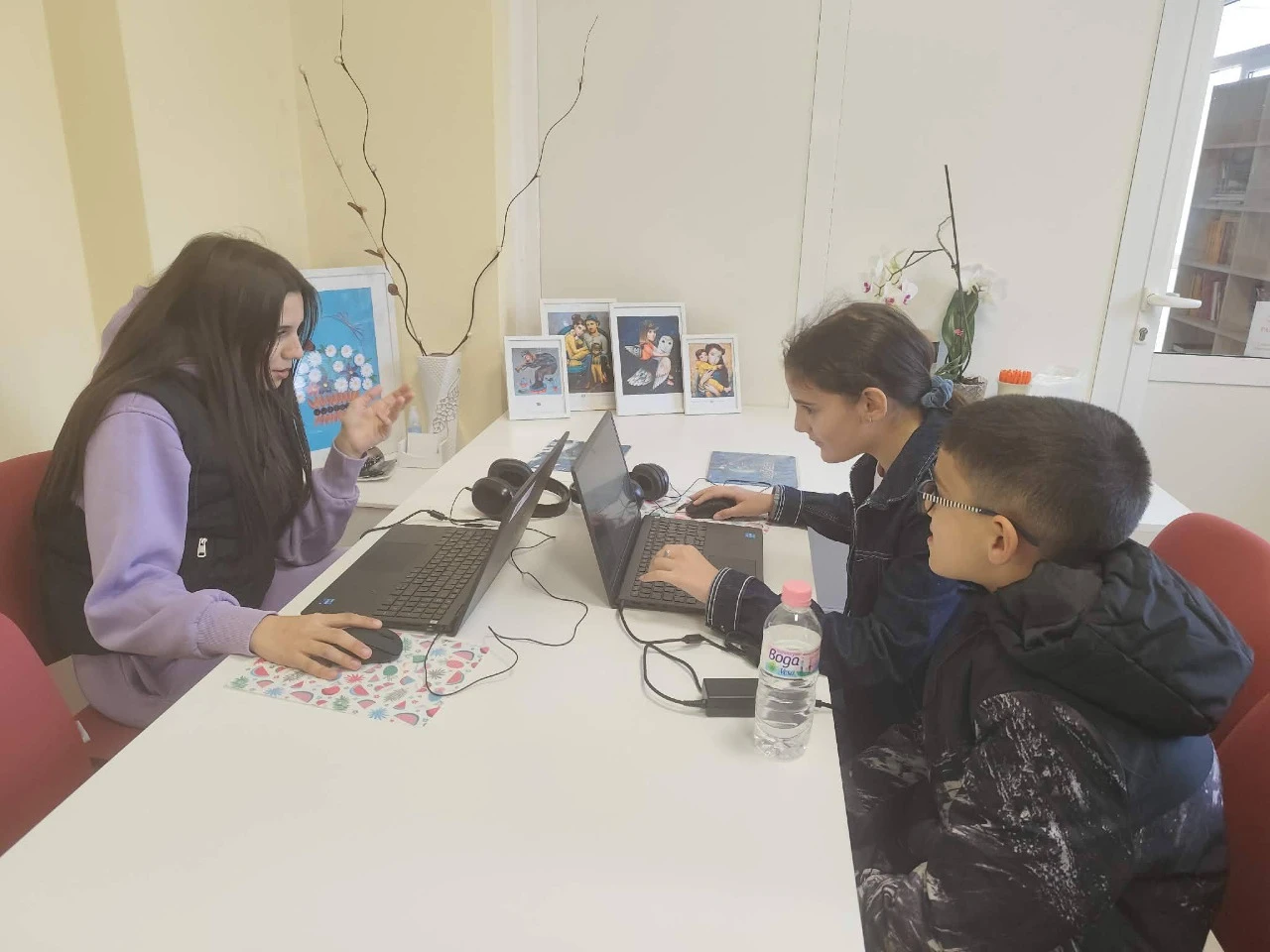 Дигитален клуб откриха в НЧ „Пробуда - 1929 г.“ в бургаското село Равнец