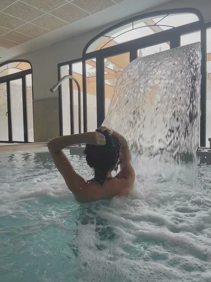 ЗА ГОЛОТАТА В МИНЕРАЛНАТА БАНЯ