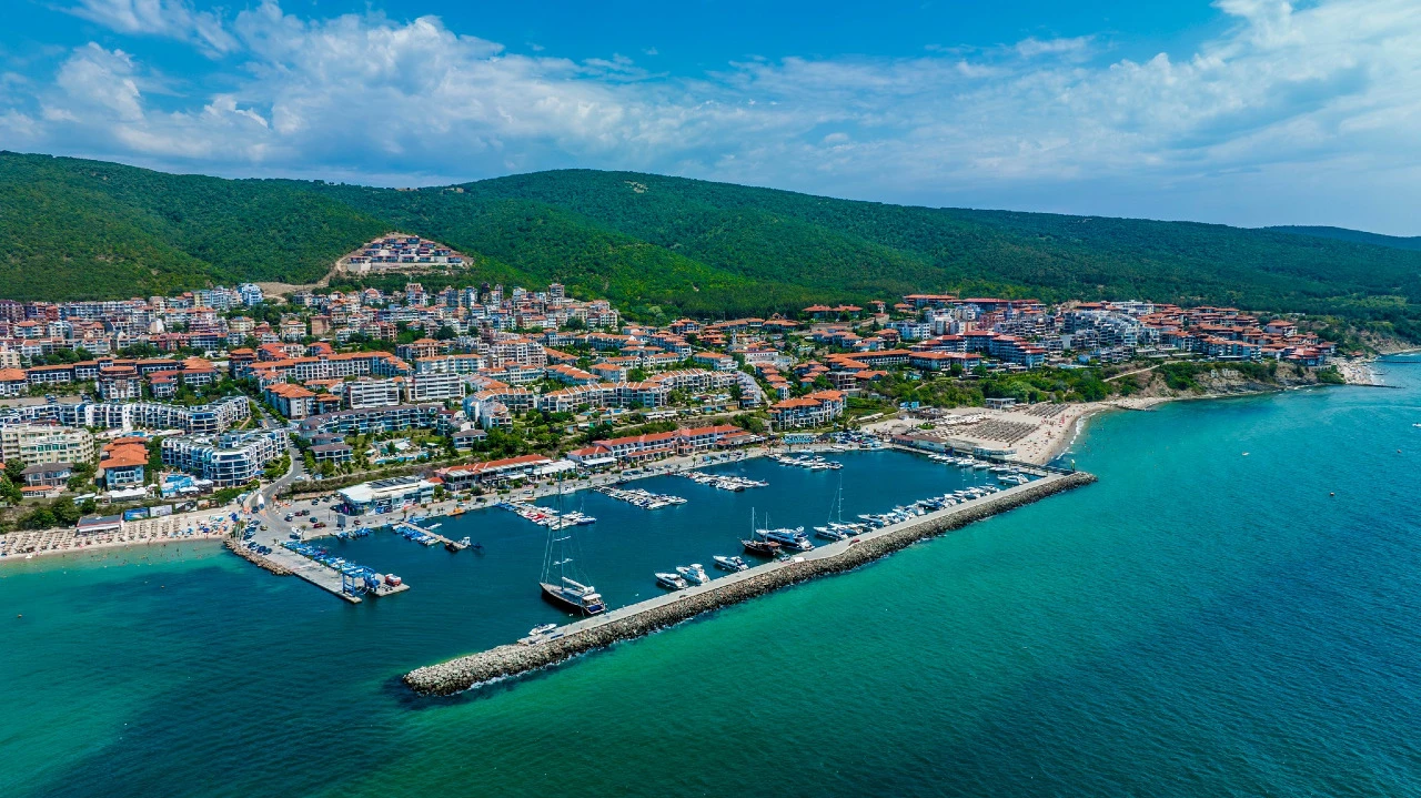 26 плажа и 6 пристанища в България със „Син флаг“ за 2026 г. Българското Черноморие предлага сигурност, чистота и грижа за природата на световно ниво